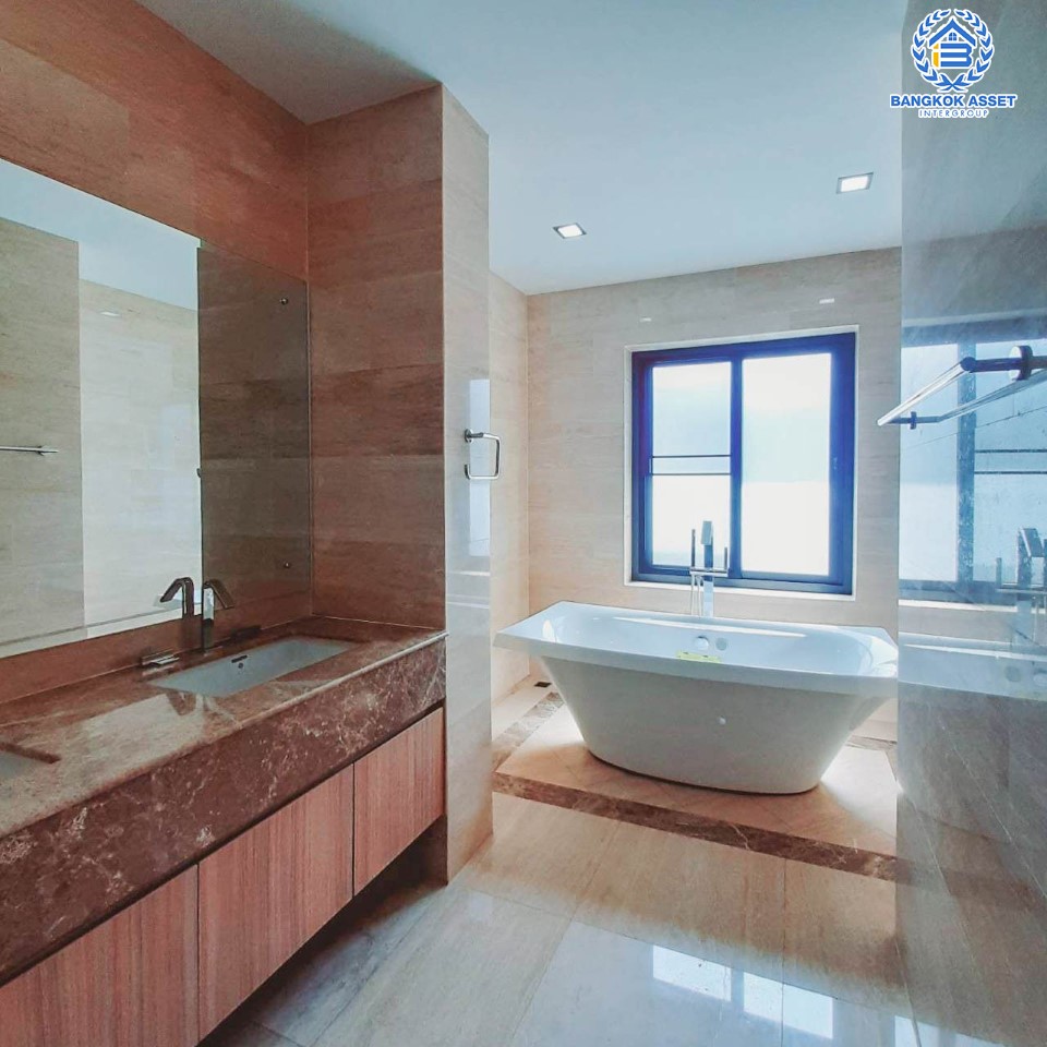 *****บ้านเดี่ยวมือสอง ย่านนนทบุรี ม.เพอร์เฟคมาสเตอร์พีซ รัตนาธิเบศร์ หลังมุม ใหญ่กว่า 150.9 ตร.ว. ฟังก์ชัน 6 ห้องนอน 6 ห้องน้ำ จอดรถได้ 4 คัน พร้อมบรรยากาศโครงการสุด Luxury บนทำเลเชื่อมต่อทุกการเดินทาง เพียง 400 เมตรถึง MRT ไทรม้า ใกล้จุดขึ้นทางด่วนงามวงศ์วาน